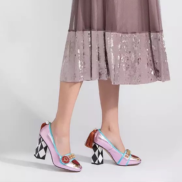 Saanvi Pumps - Picture 6 of 8